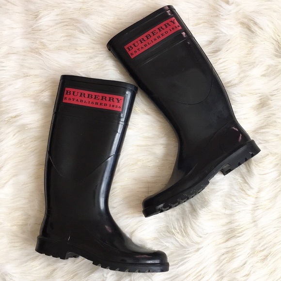 Burberry Shoes - ❤️SALE!!!!! Burberry Rain boots❤️
